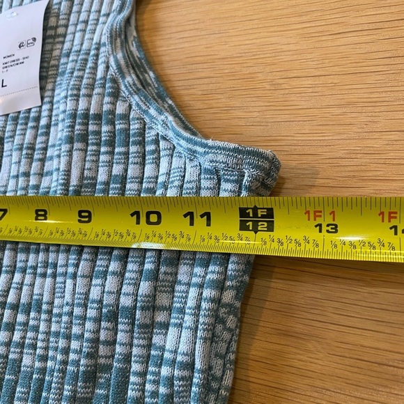 NWT Forever 21 Green and Cream Size L Sleeveless Sweater Dress Ribbed Bodycon - Picture 4 of 8